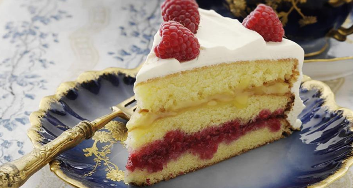 Boldogasszony csipkéje: A gurulós málna a nyári torta ékköve