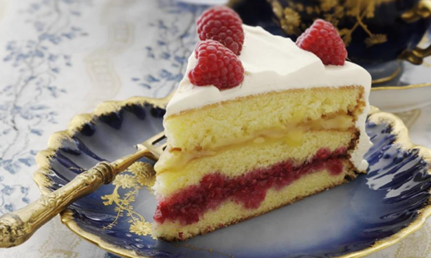 Boldogasszony csipkéje: A gurulós málna a nyári torta ékköve