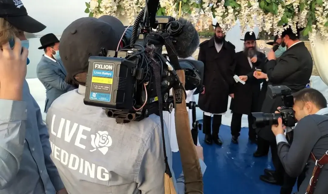 Live Wedding – Kövesd élőben az esküvőnket, legyél velünk online!