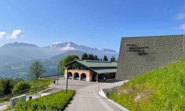 Az alpesi csend és a véres valóság: Dokumentation Obersalzberg